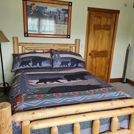 Clover Hill Farm & Country Inn Уилямстаун Екстериор снимка