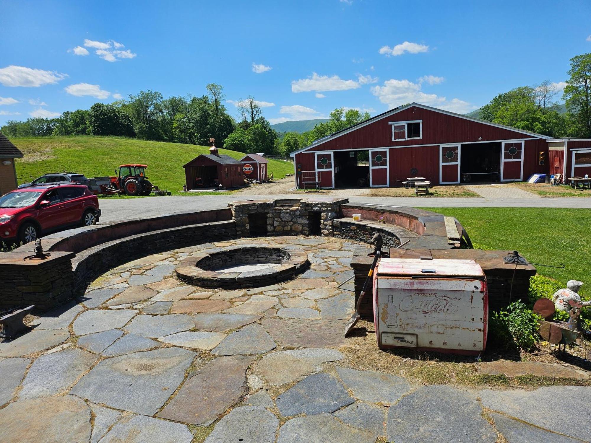 Clover Hill Farm & Country Inn Уилямстаун Екстериор снимка